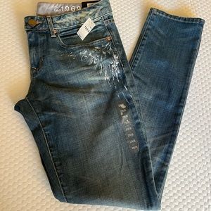 NWT GAP 1969 style jeans